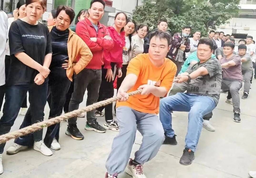 富士康园区团委召开五四表彰大会